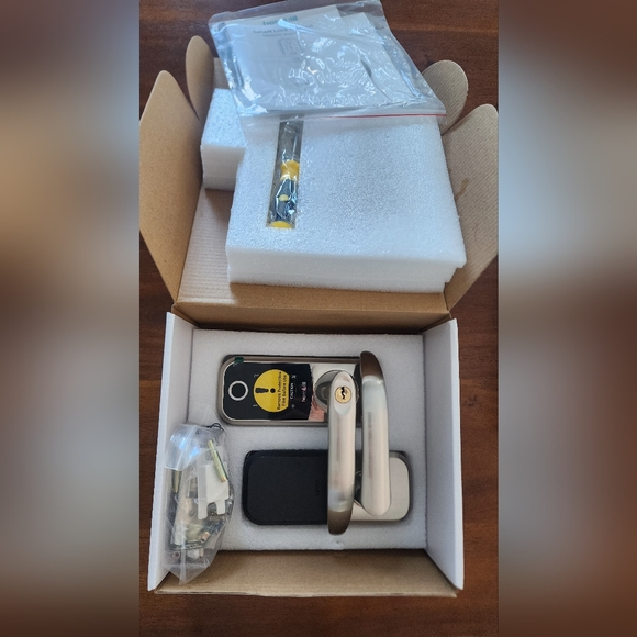 Hornbil Smart Lock - Picture 2 of 2